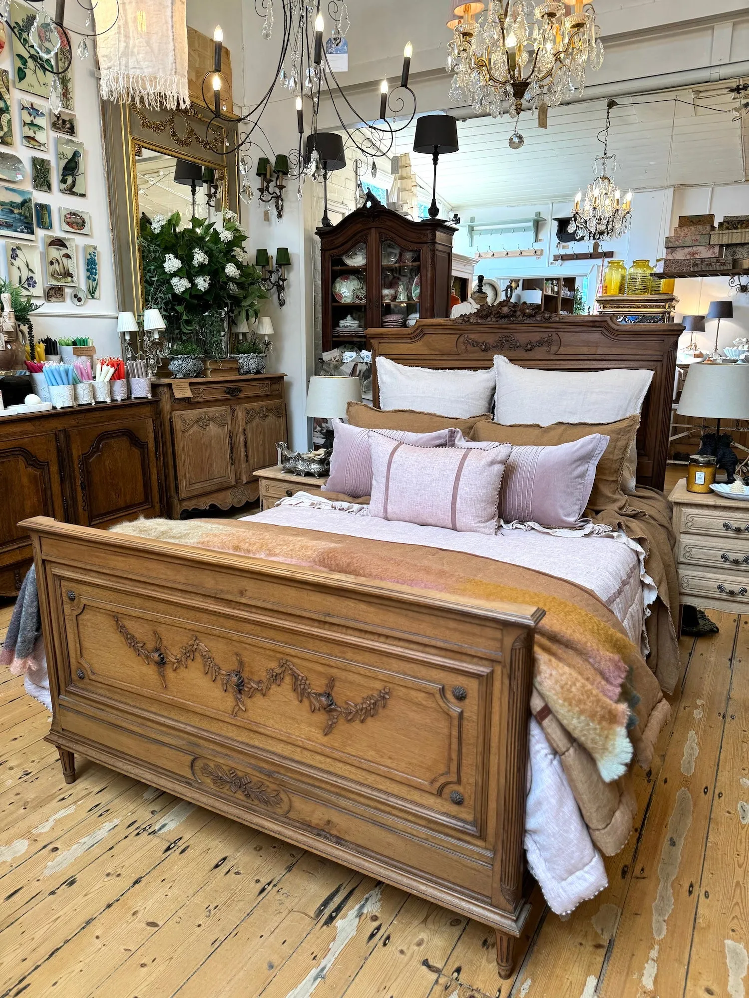 Antique French Flower Garland Double Bed