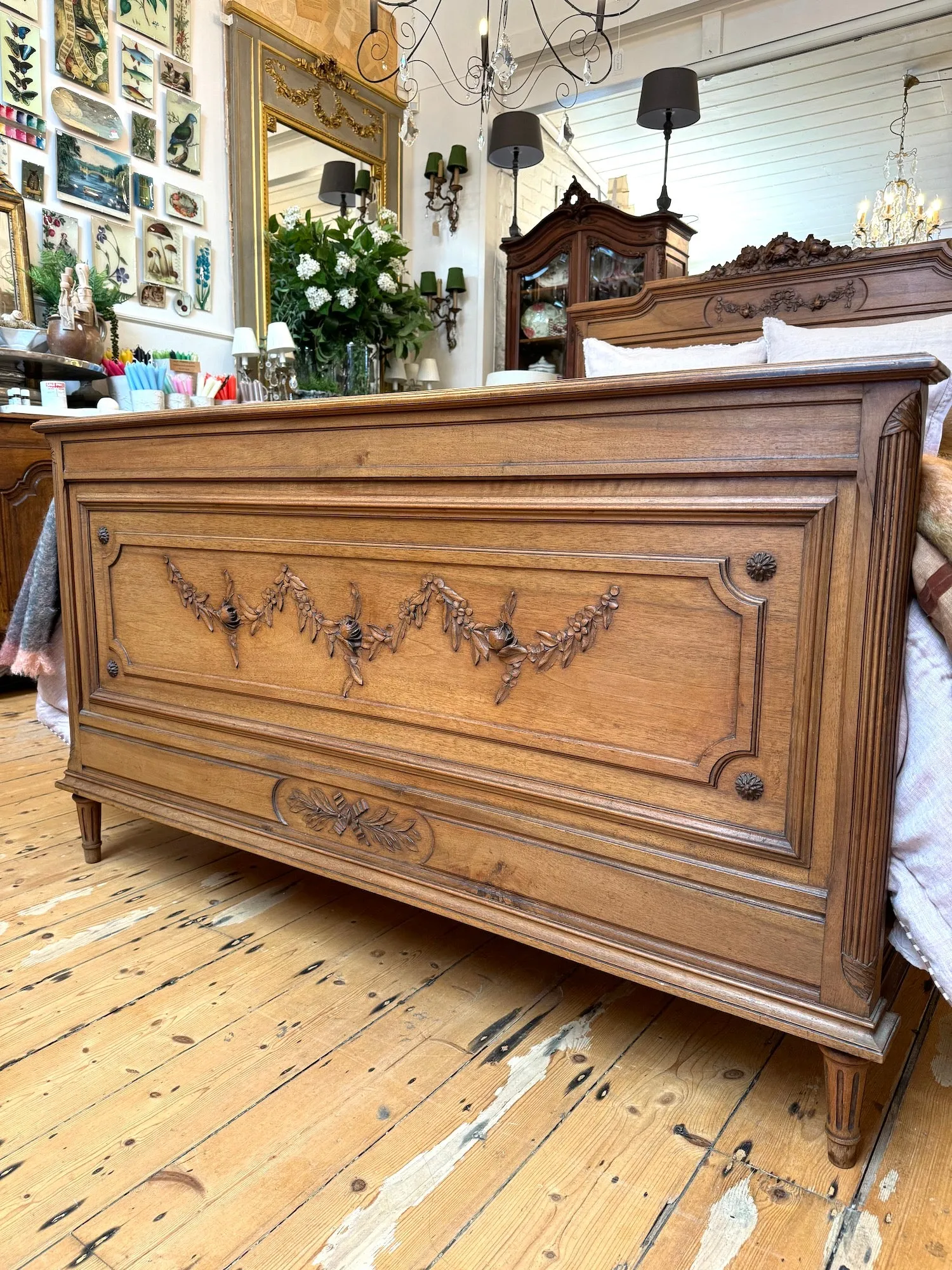 Antique French Flower Garland Double Bed