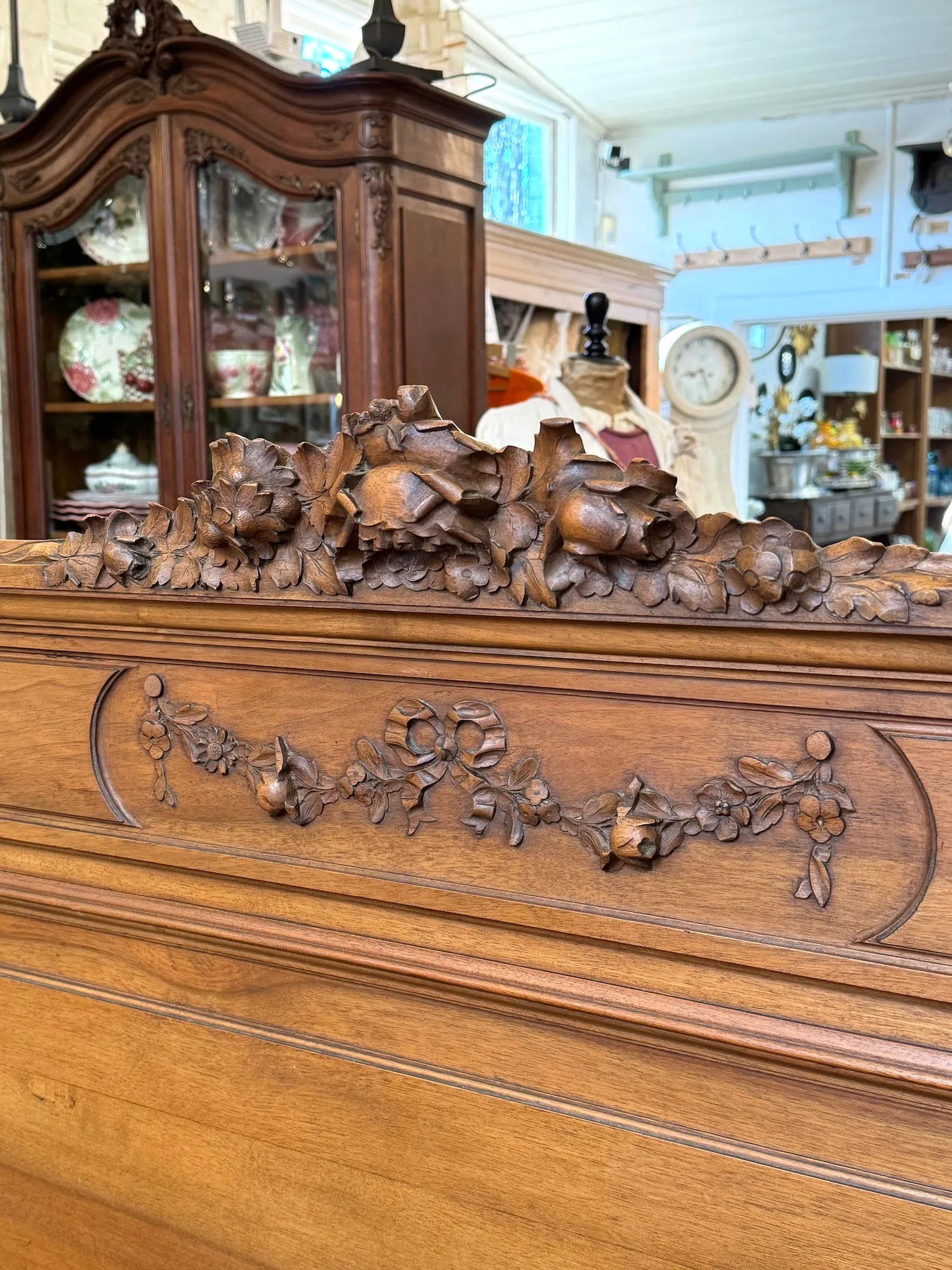 Antique French Flower Garland Double Bed