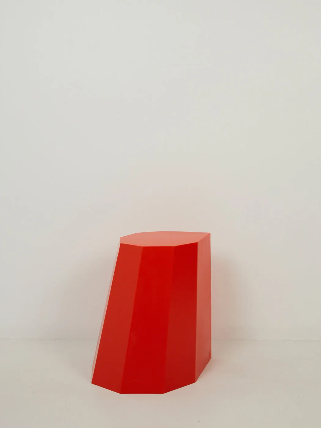 Arnold Circus Stool | Red