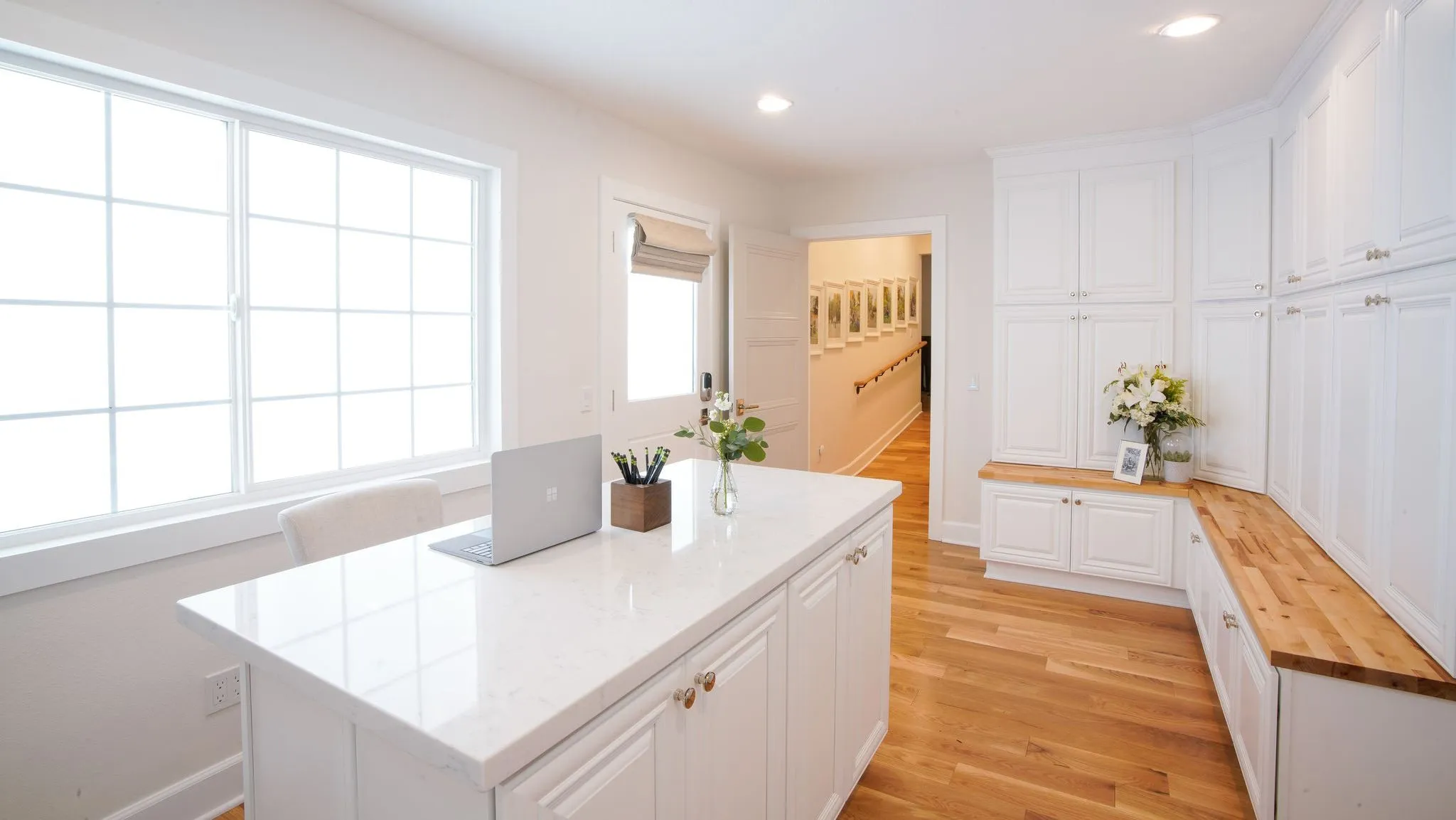 Cabinet Sample - Aspen White