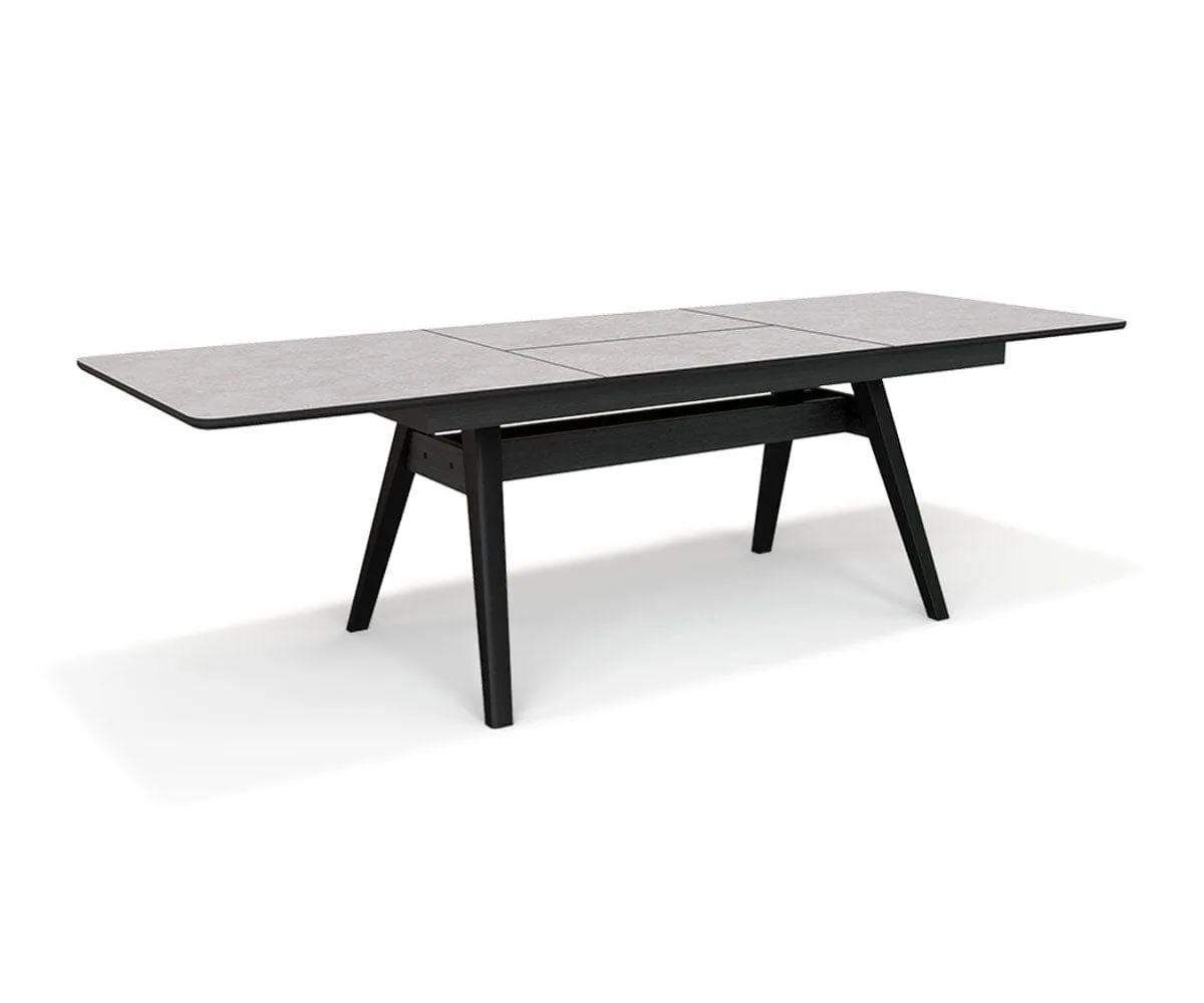 Hornbaek Extension Dining Table