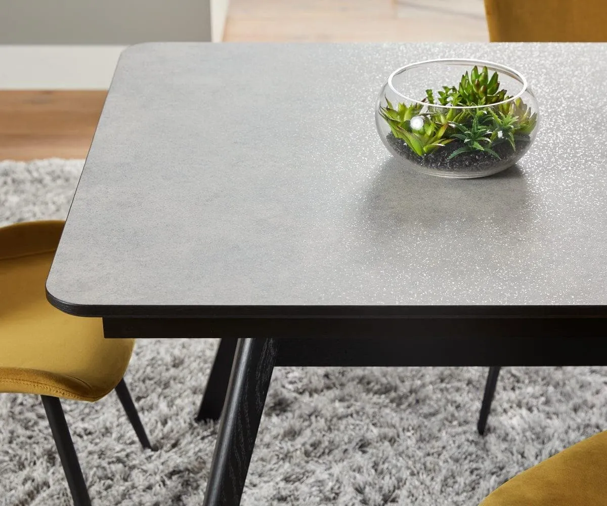 Hornbaek Extension Dining Table