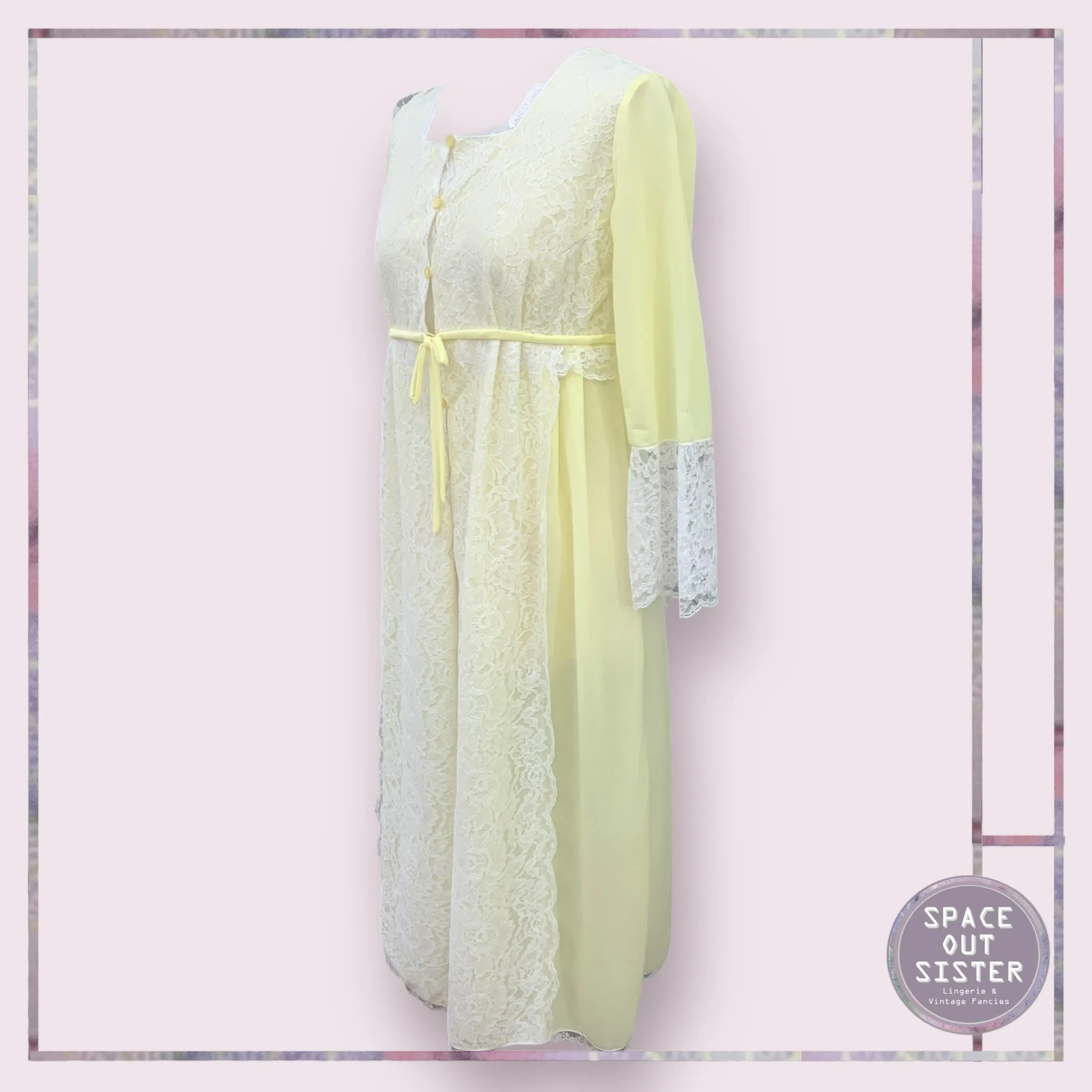 Vintage Lemon & Lace Robe